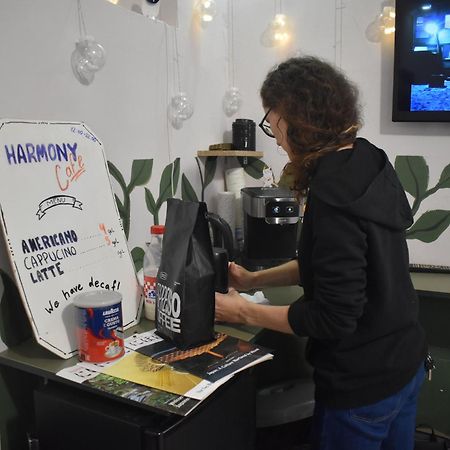 Harmony Backpackers Hostel Batumi Zewnętrze zdjęcie