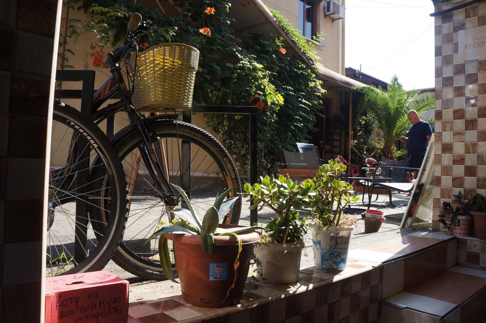 Harmony Backpackers Hostel Batumi Zewnętrze zdjęcie