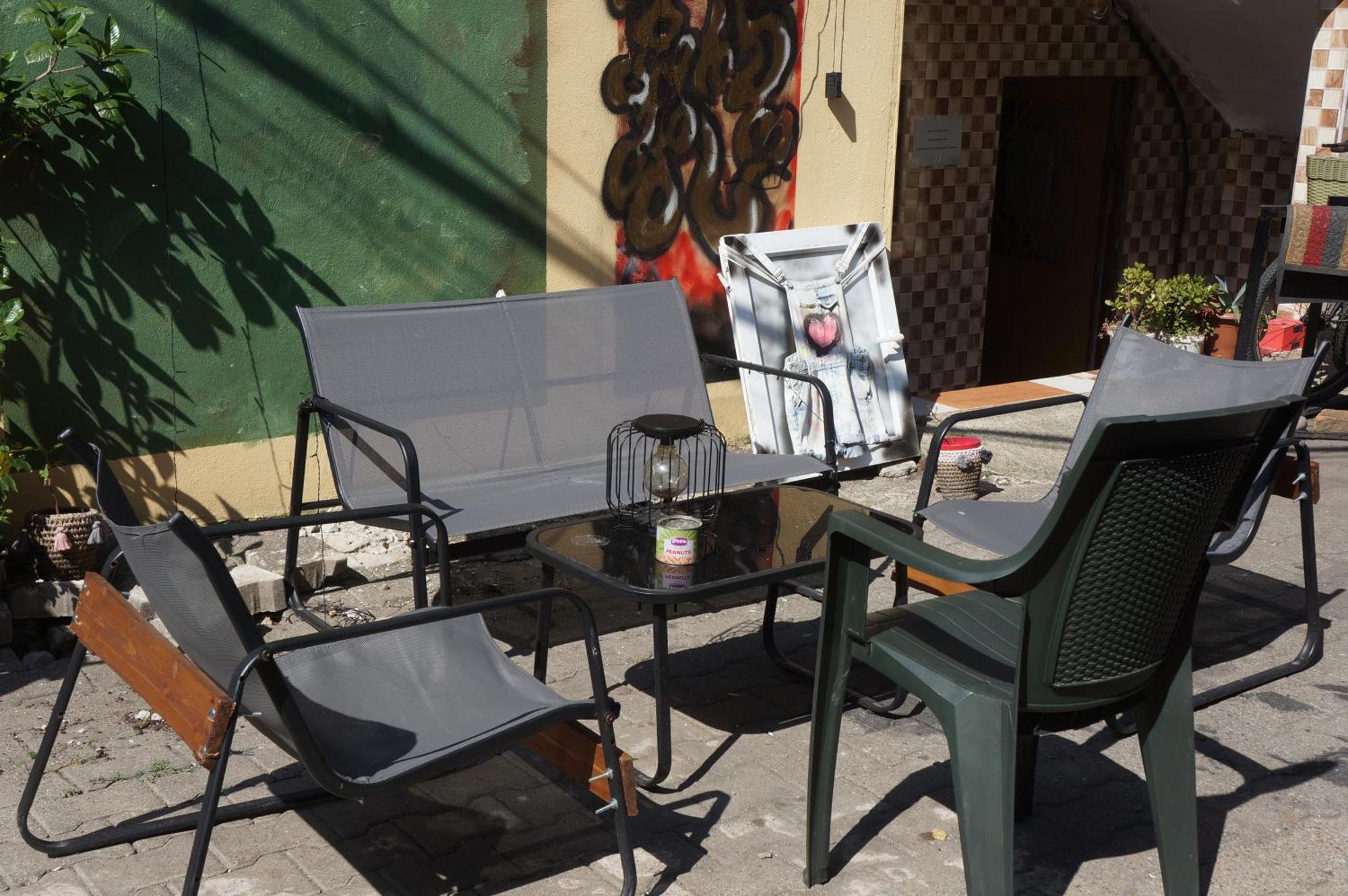 Harmony Backpackers Hostel Batumi Zewnętrze zdjęcie