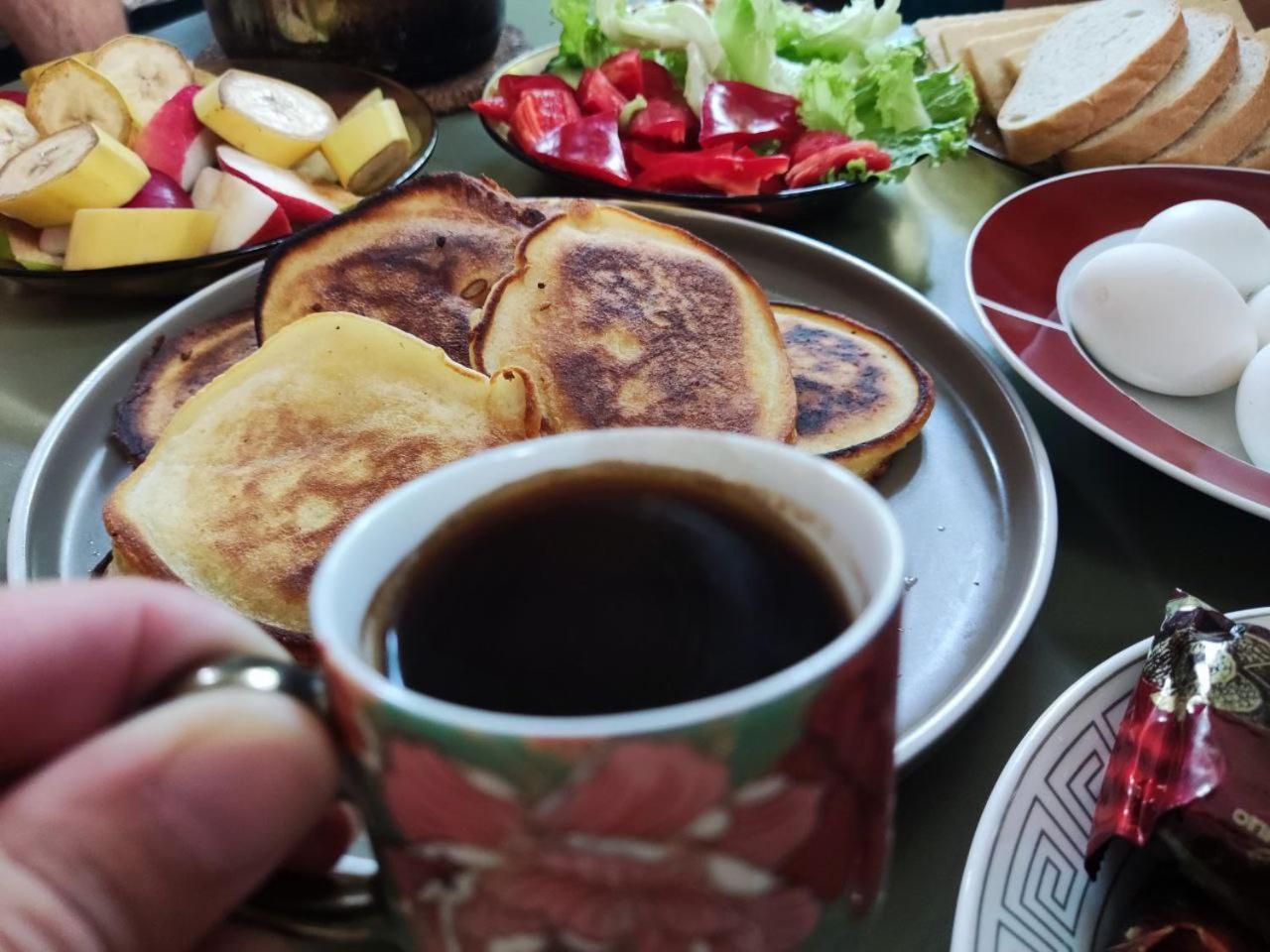 Harmony Backpackers Hostel Batumi Pokój zdjęcie