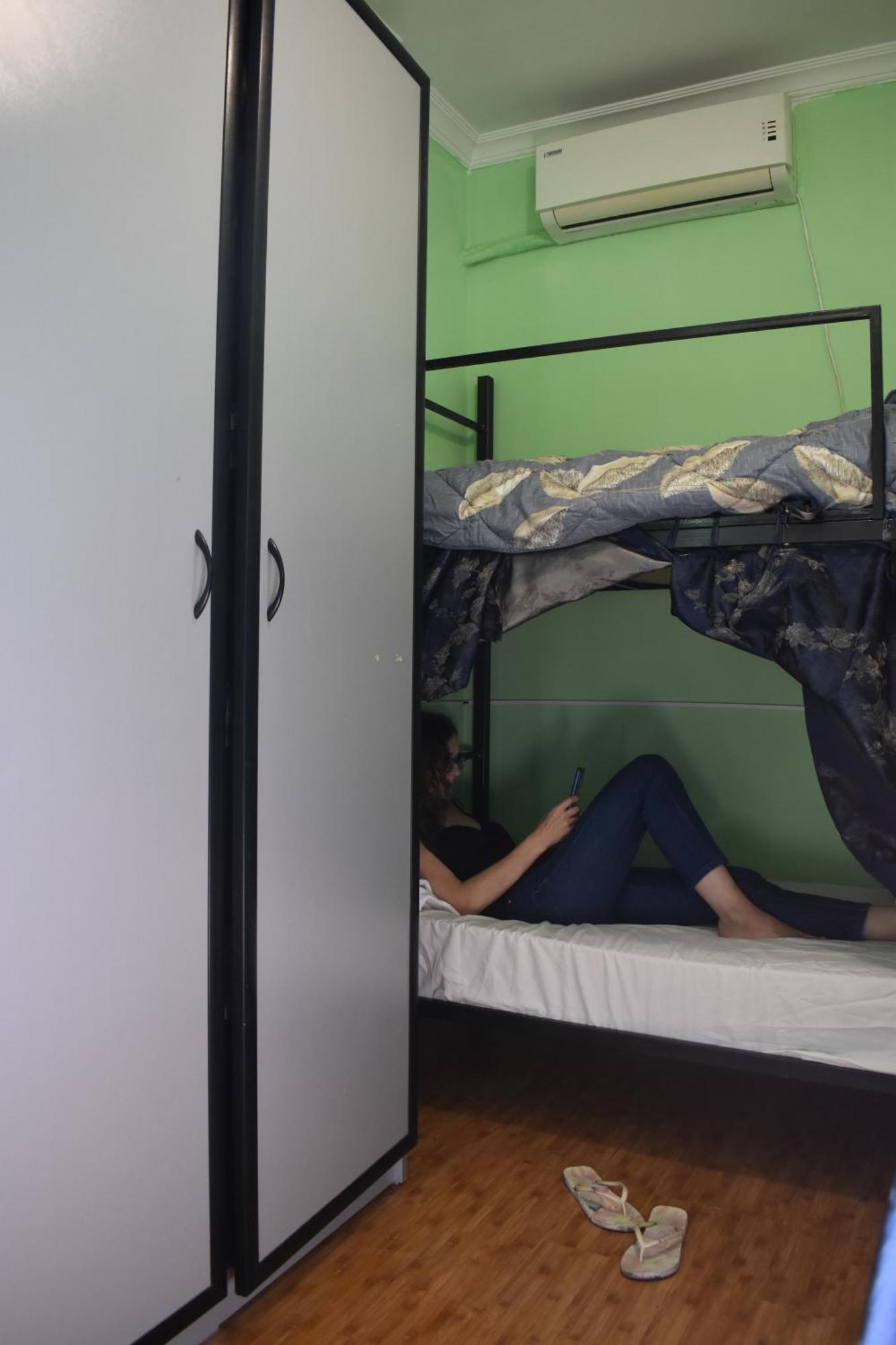 Harmony Backpackers Hostel Batumi Pokój zdjęcie